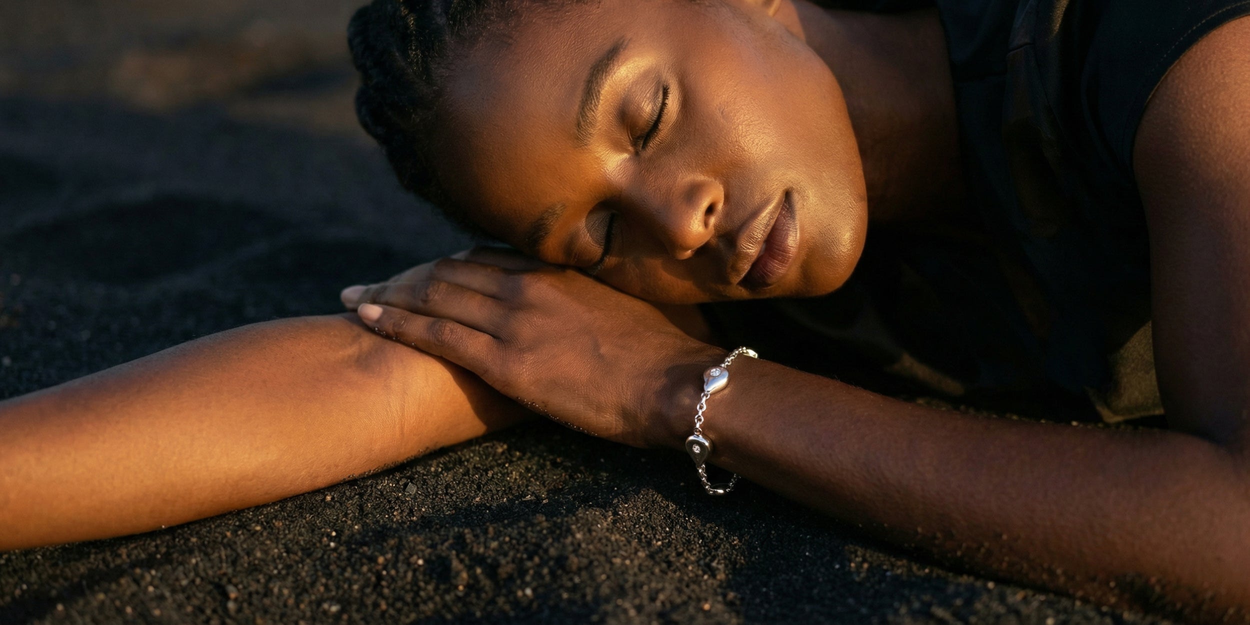 Wearing jewelry every day: enhancing without overloading