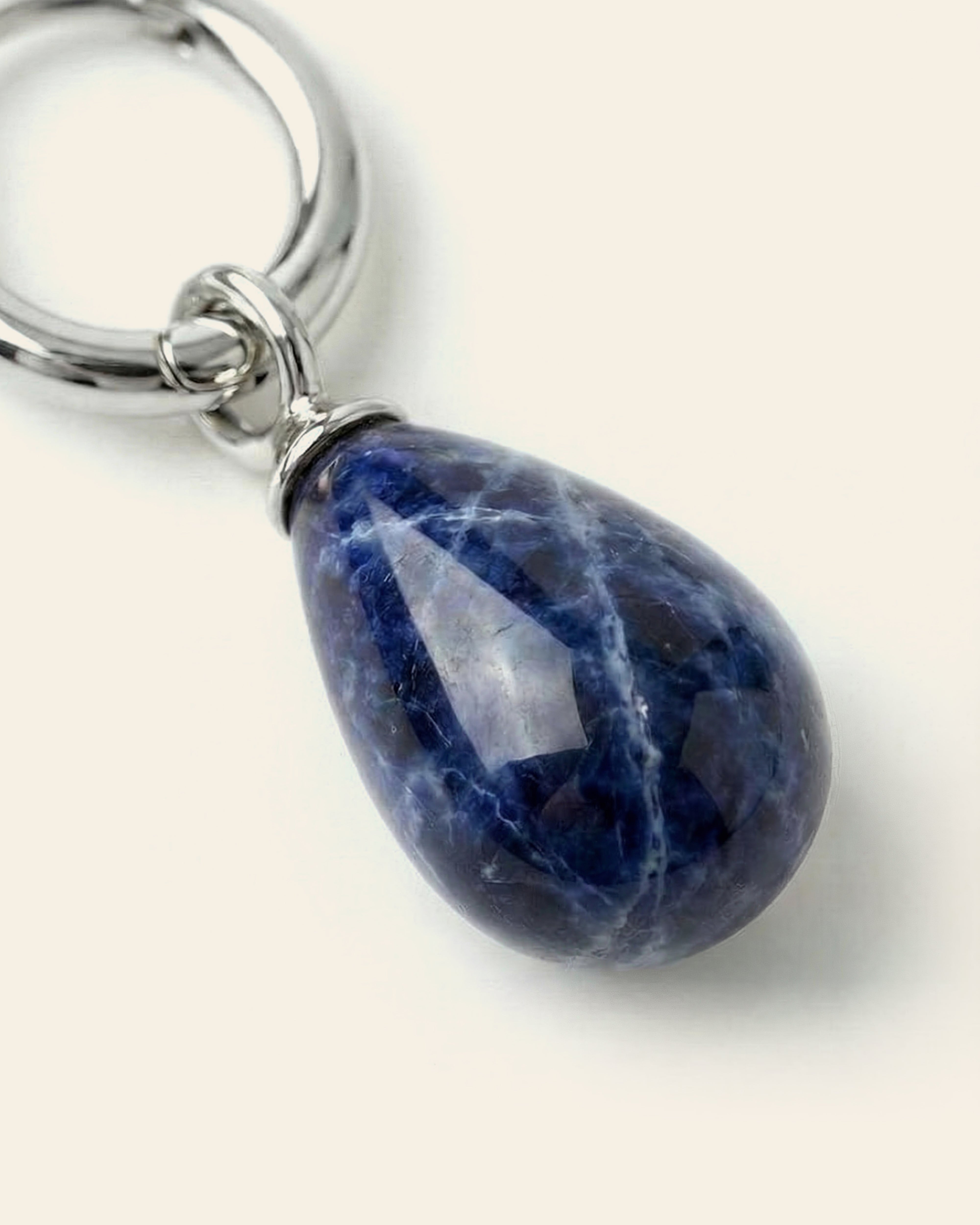 Symbiosis Sodalite