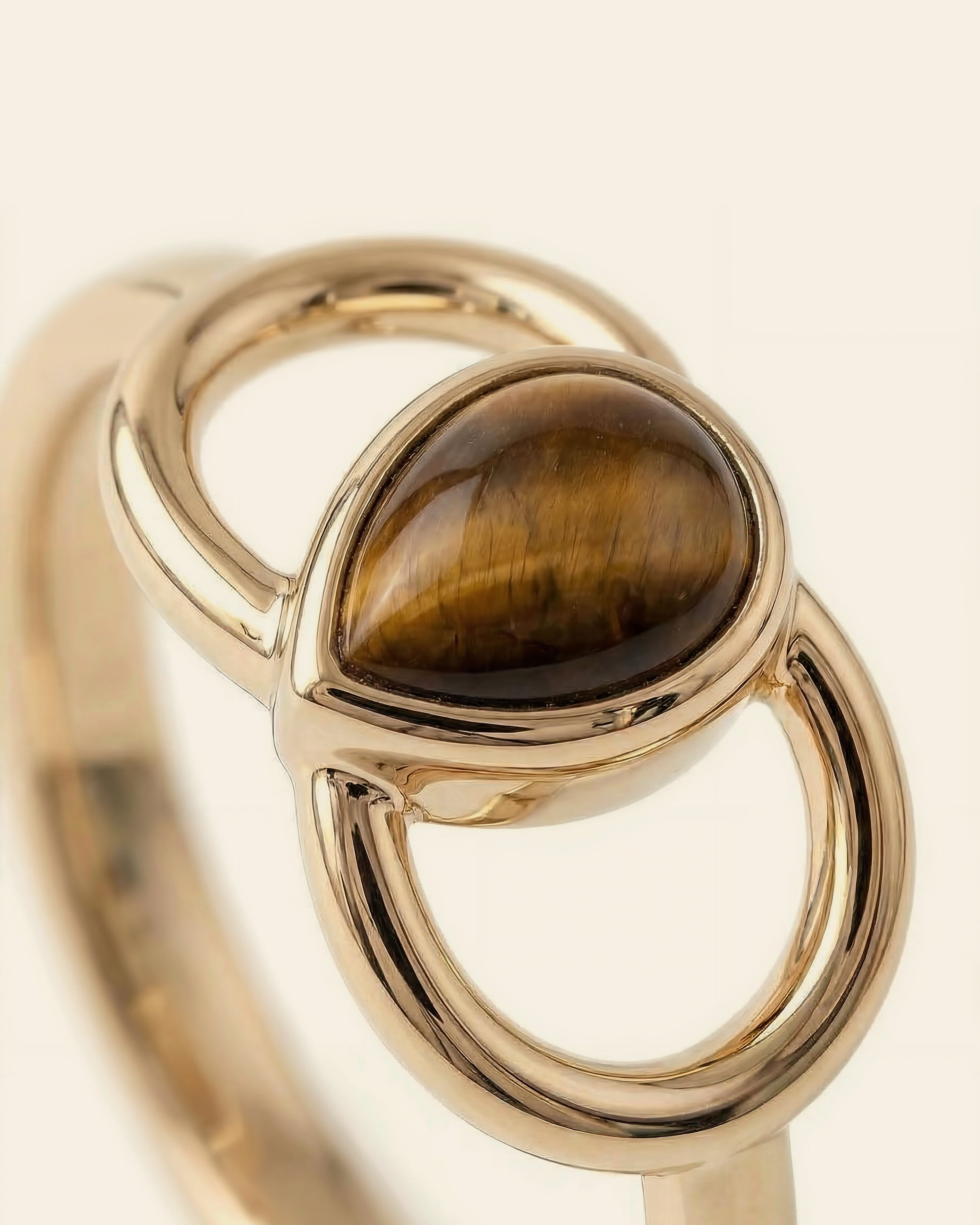 Symbiosis Tiger's Eye